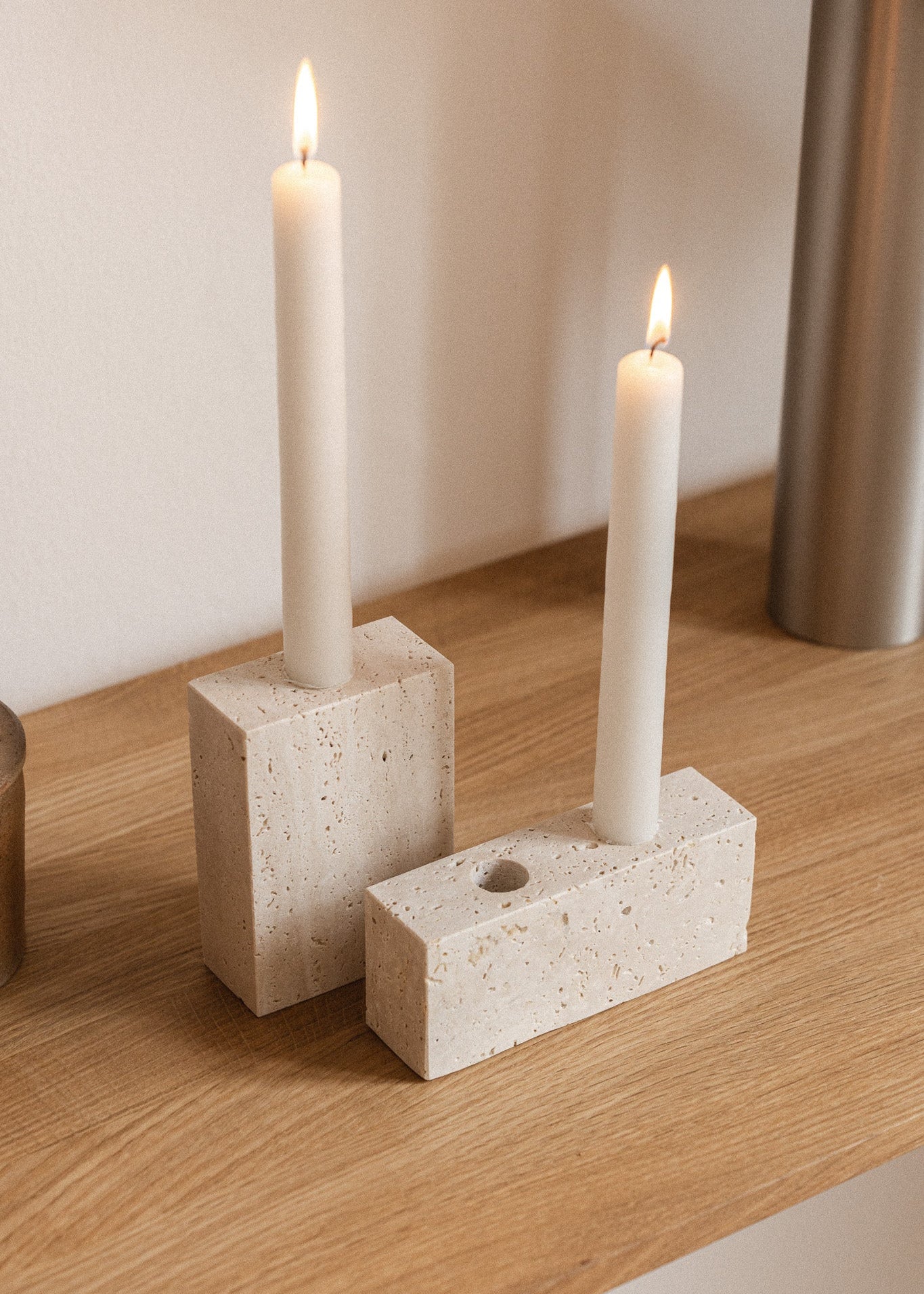 Epode | Travertin | Lysestage ét lys