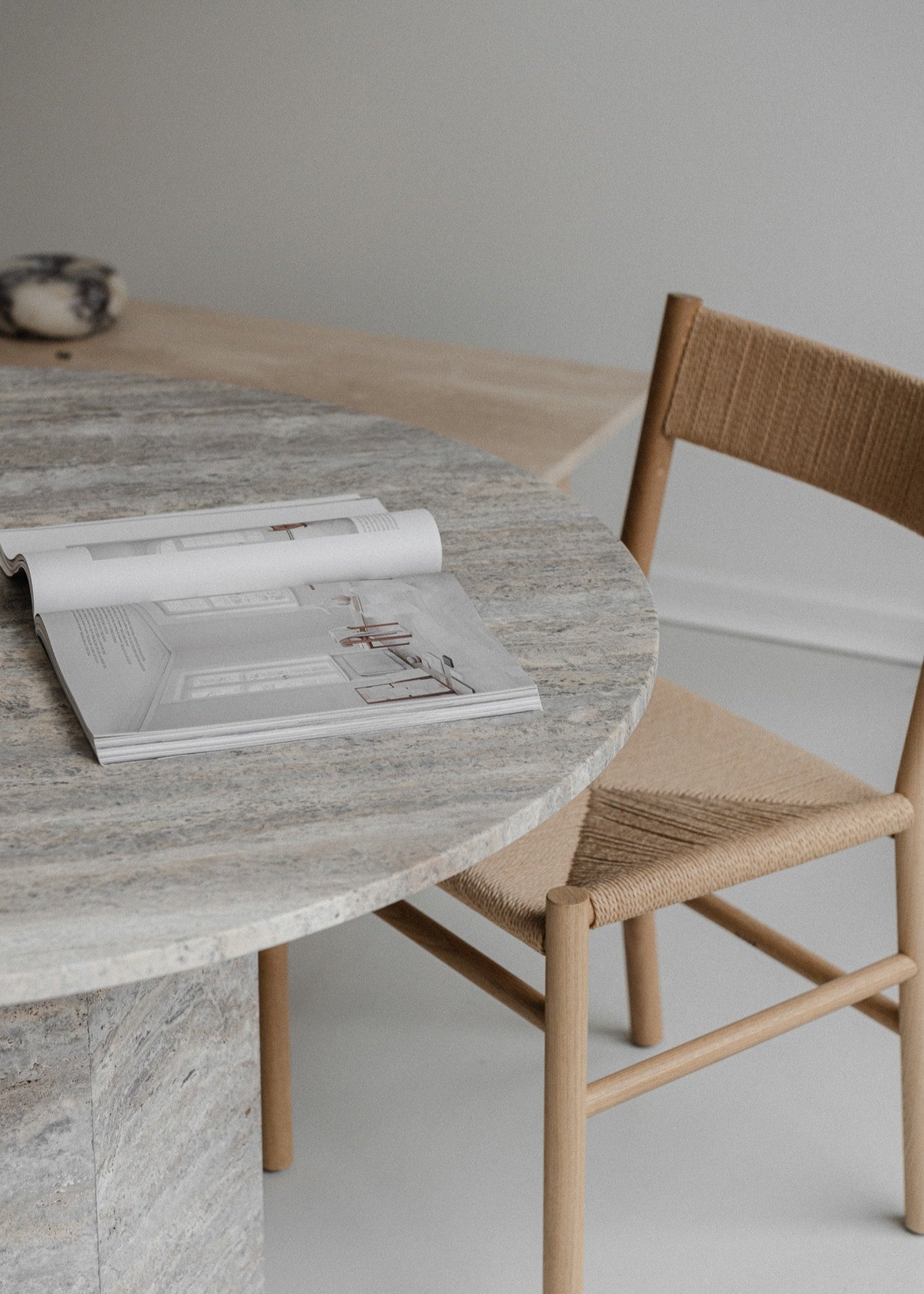 Lago | Travertin Silver | Spisebord