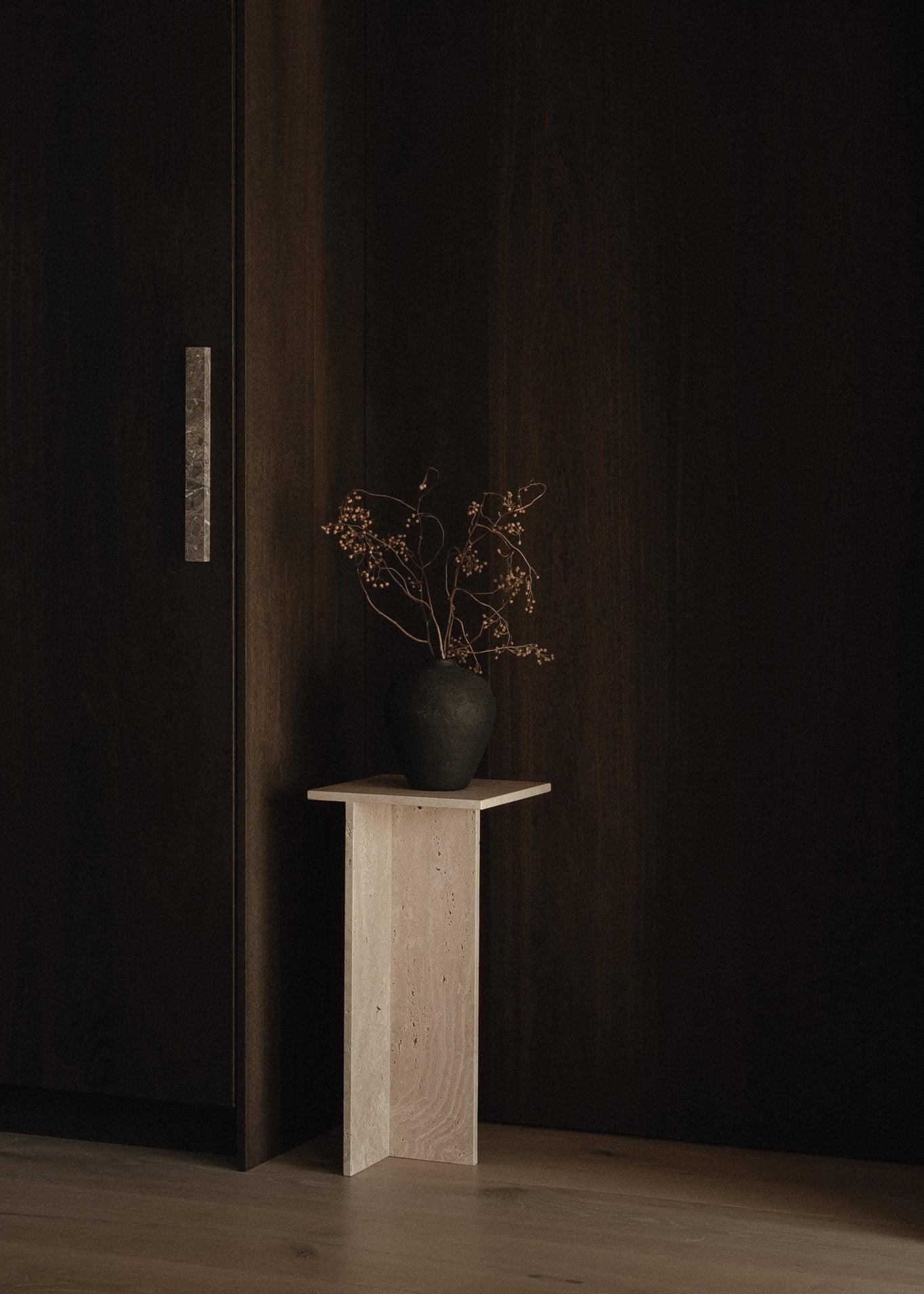 Venus | Travertin | Piedestal