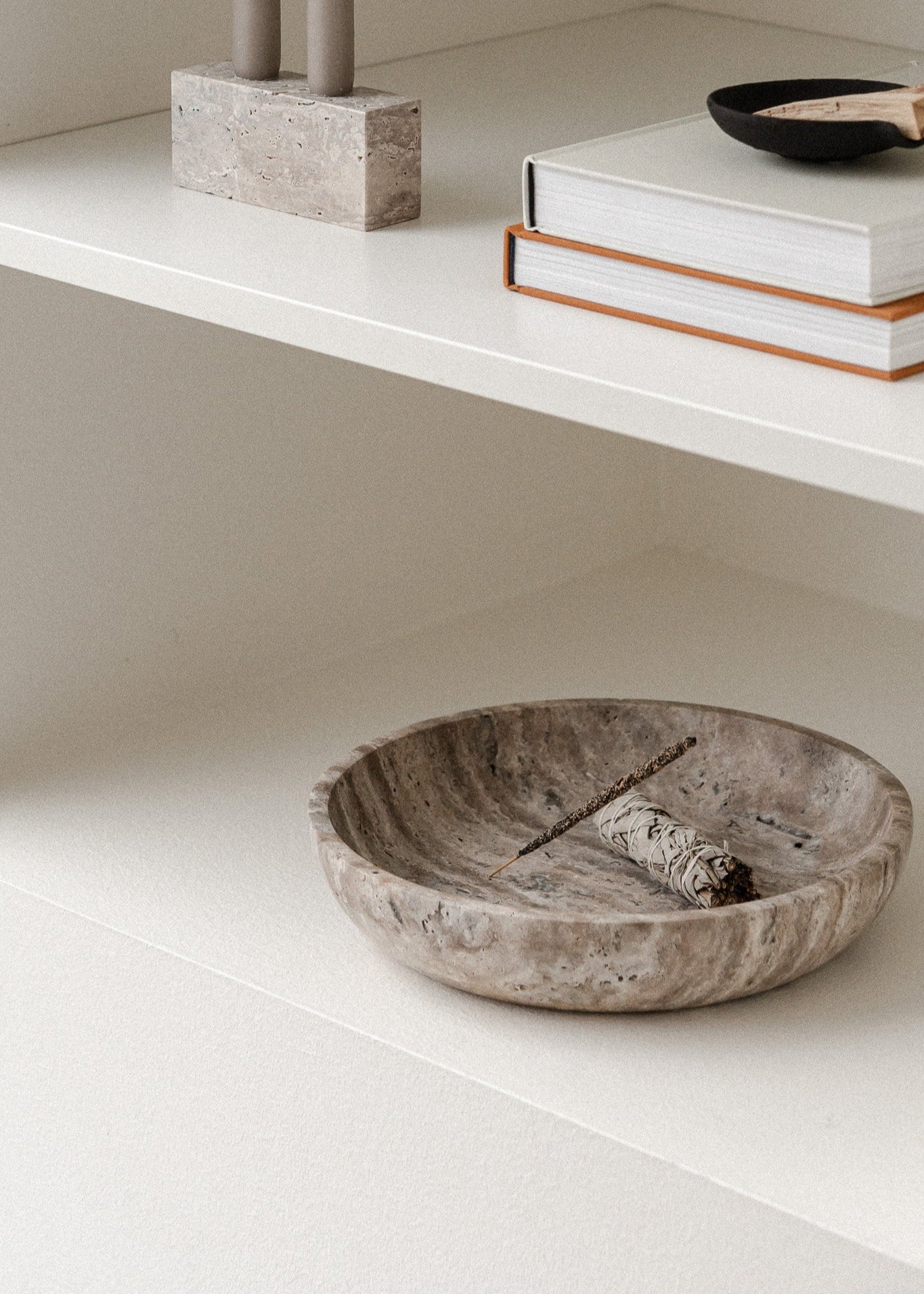 Hyben | Travertin Silver | Skål | Small - Udstillingsmodel