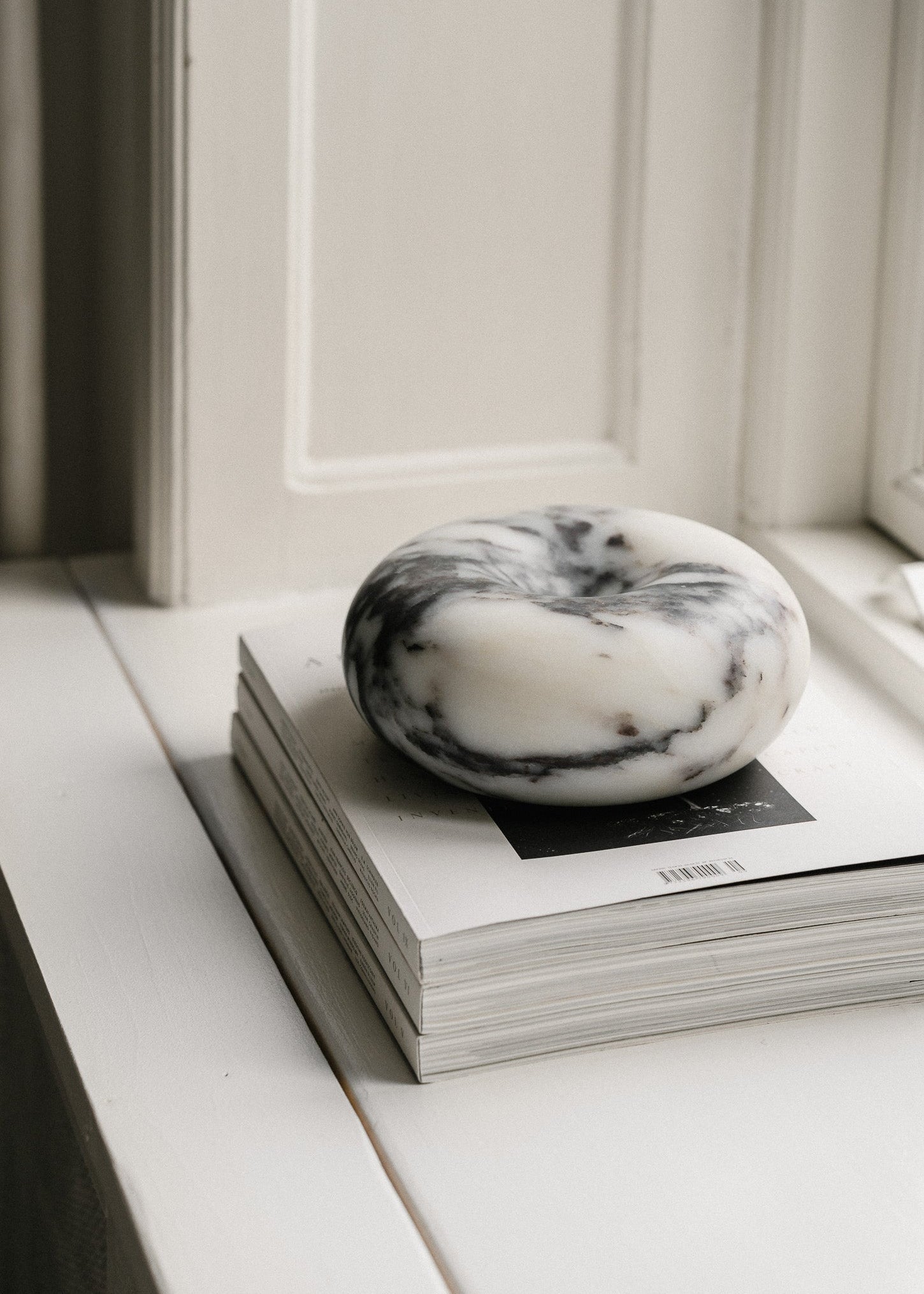 Cosmos | Calacatta Violetta | Large | Objekt - Udstillingsmodel