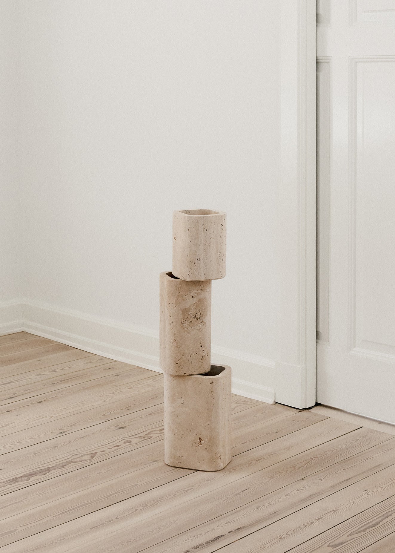 Siv | Travertine | Vase | Small - Discontinued