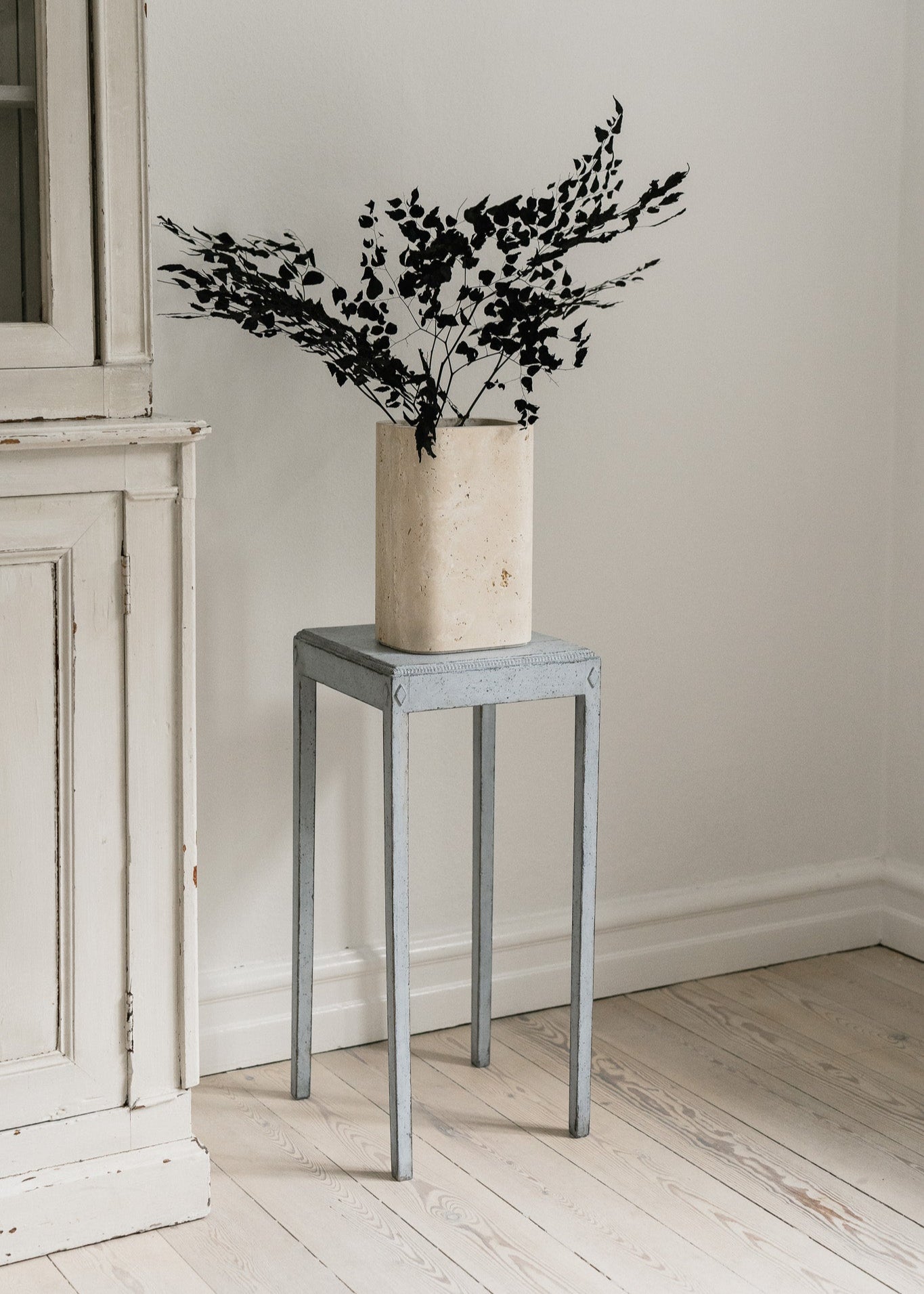 Siv | Travertine | Vase | Large