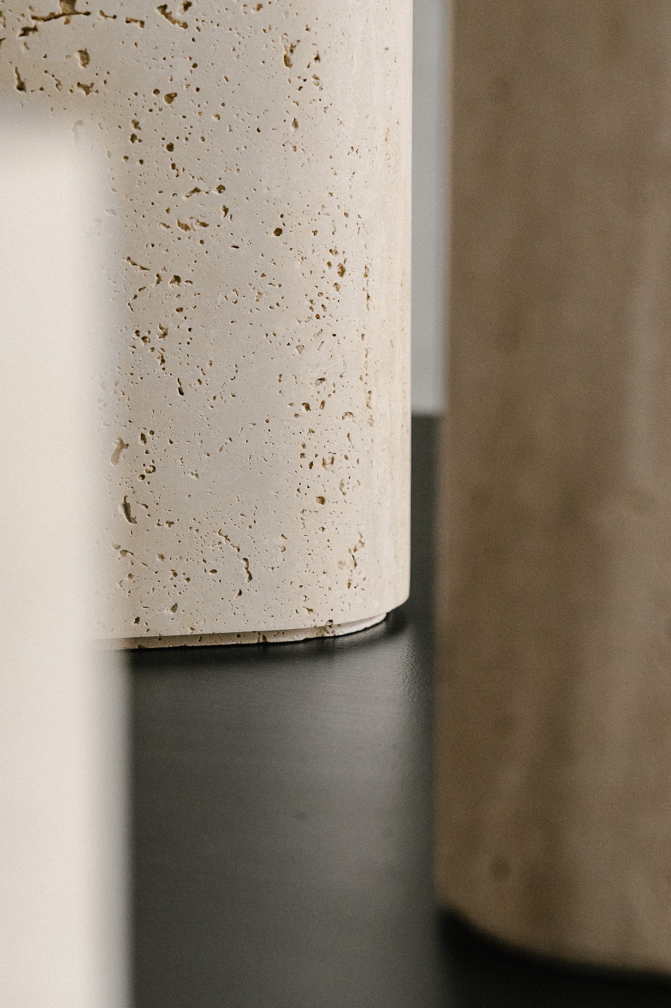 Siv | Travertine | Vase | Medium